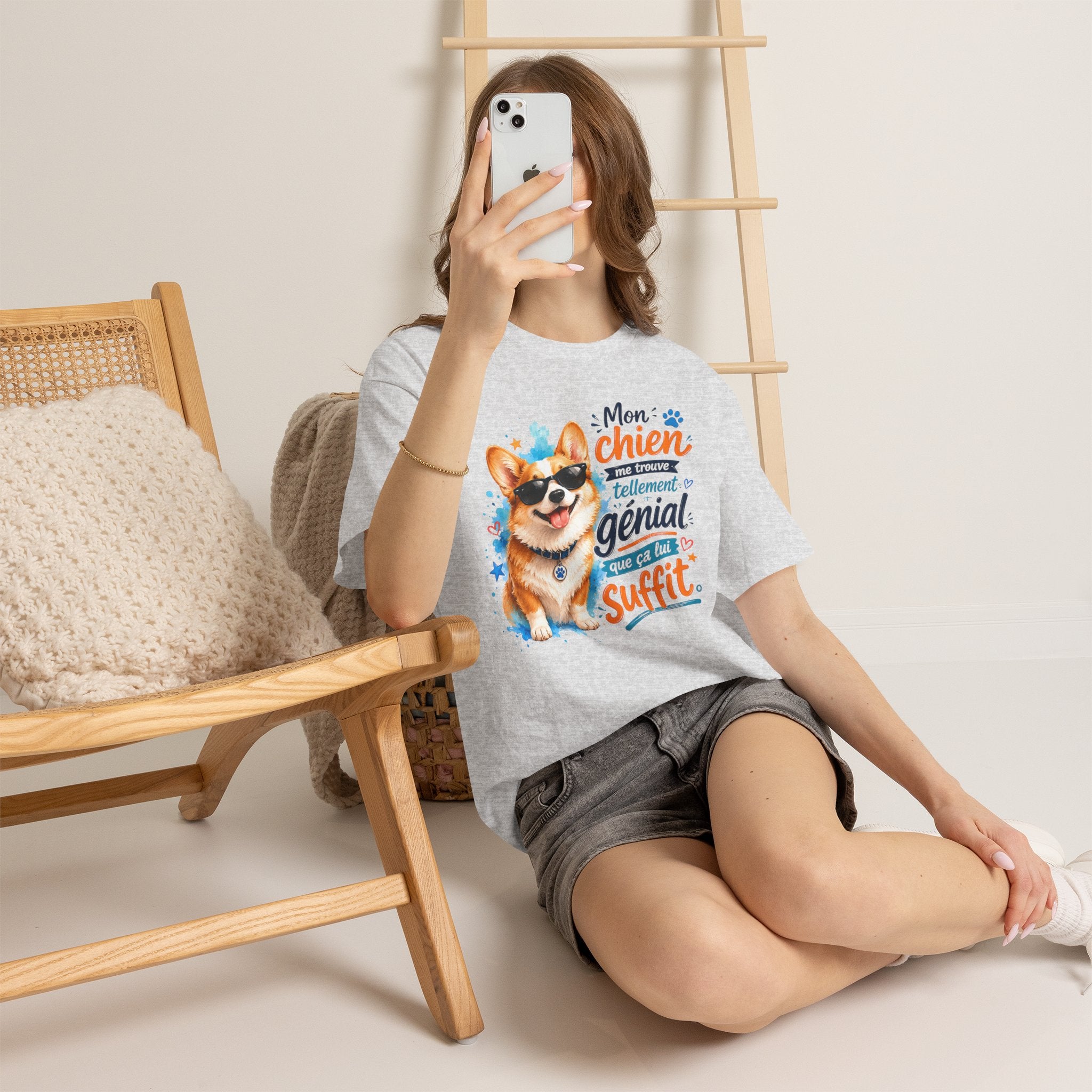Corgi Graphic TeeShirt Mon chien me trouve tellement génial que ça lui suffit