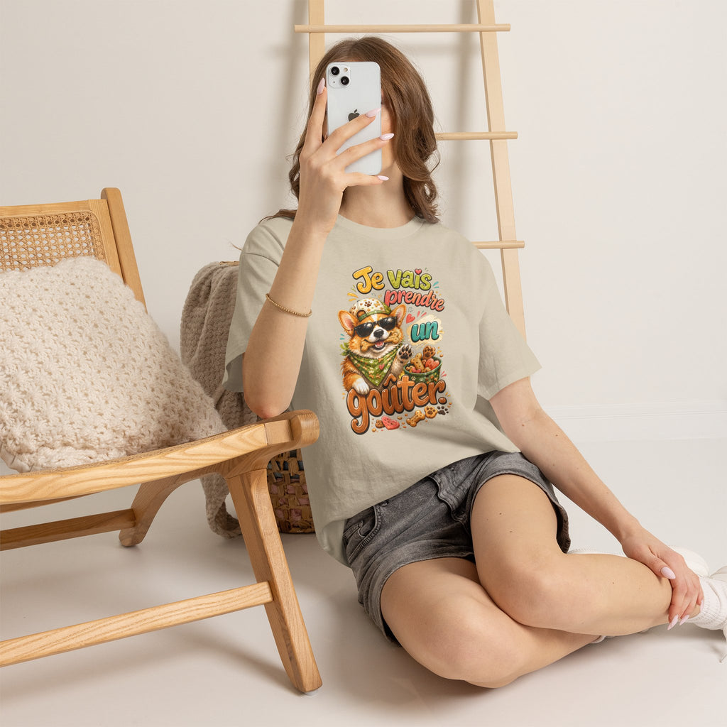 Corgi Snack Je vais prendre un goûter Cute French Dog Graphic T-Shirt