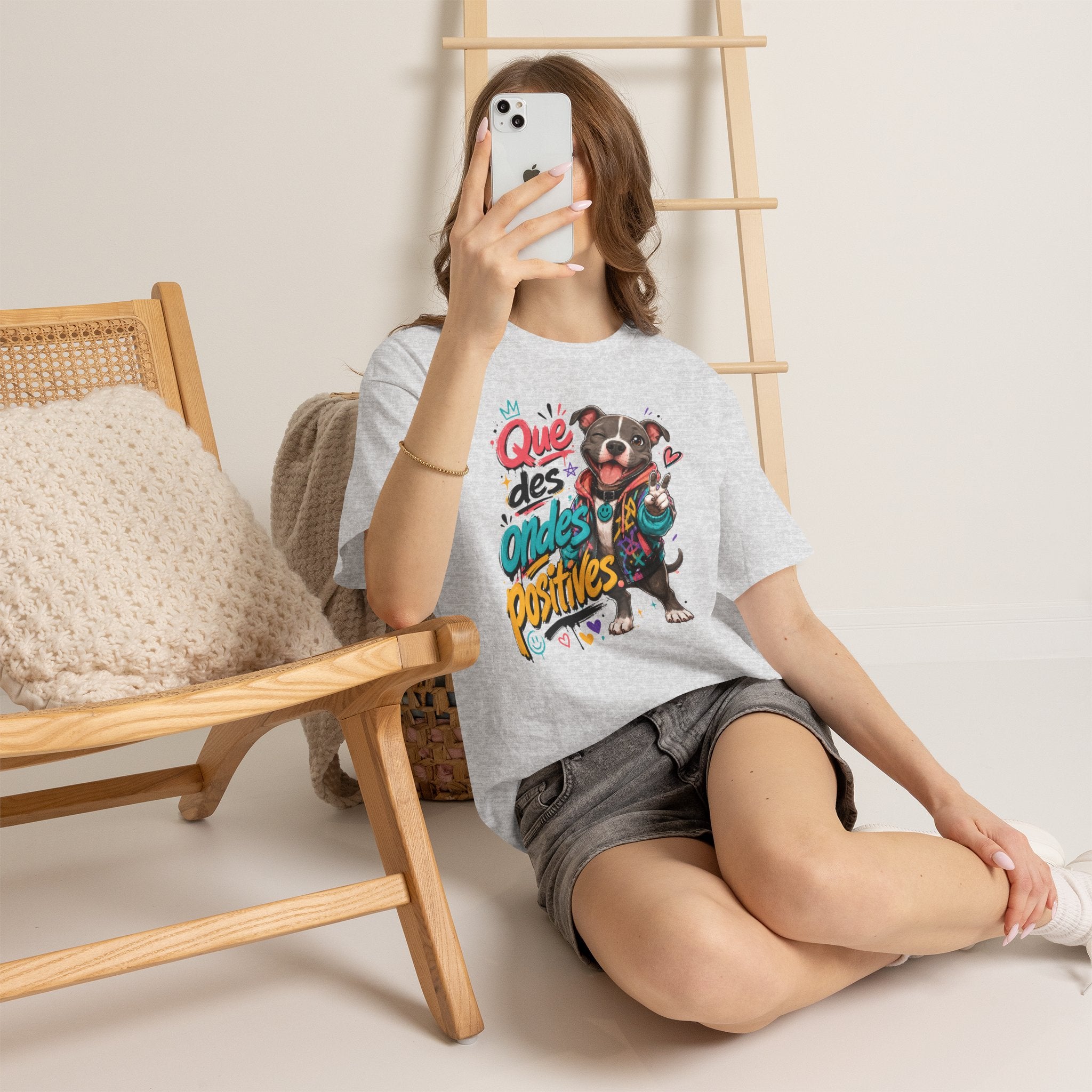 Positive Vibes Dog Bouledogue French T‑Shirt Que des Ondes Positives