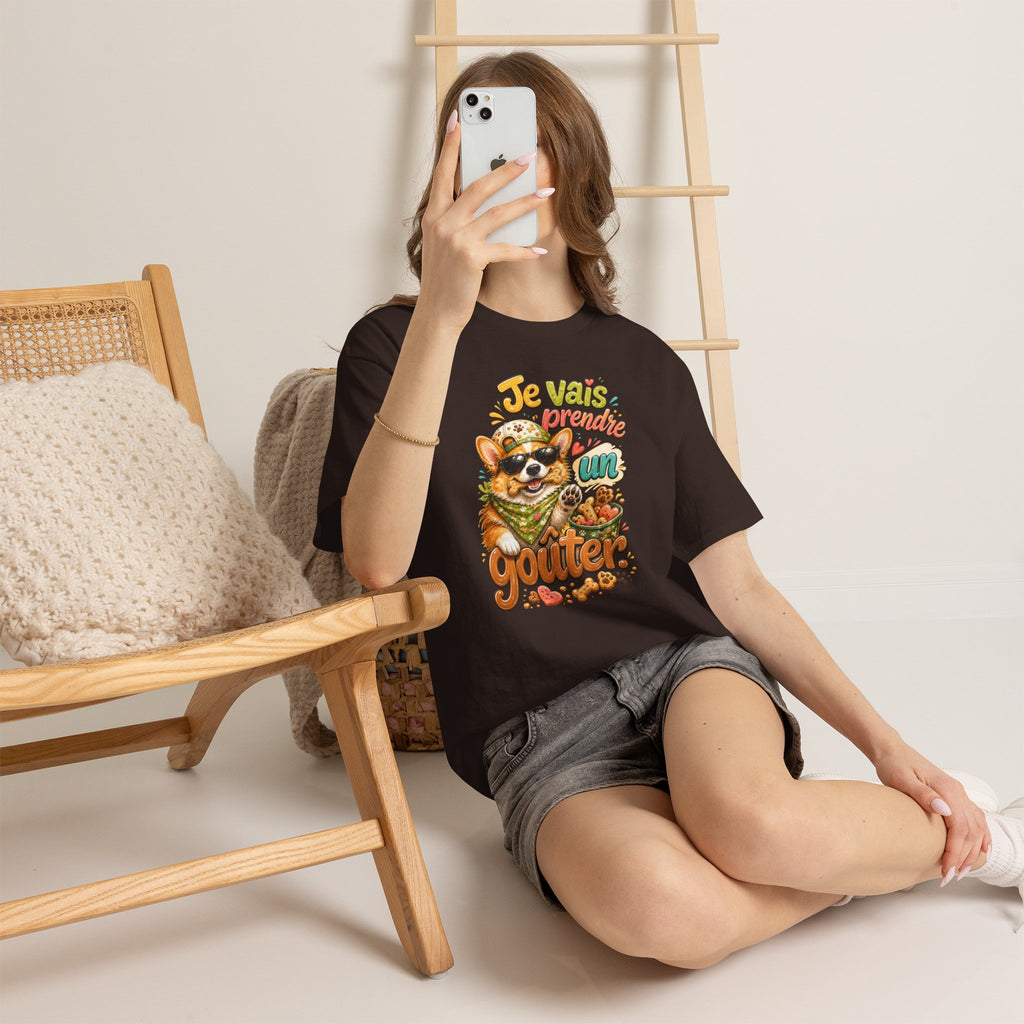 Corgi Snack Je vais prendre un goûter Cute French Dog Graphic T-Shirt