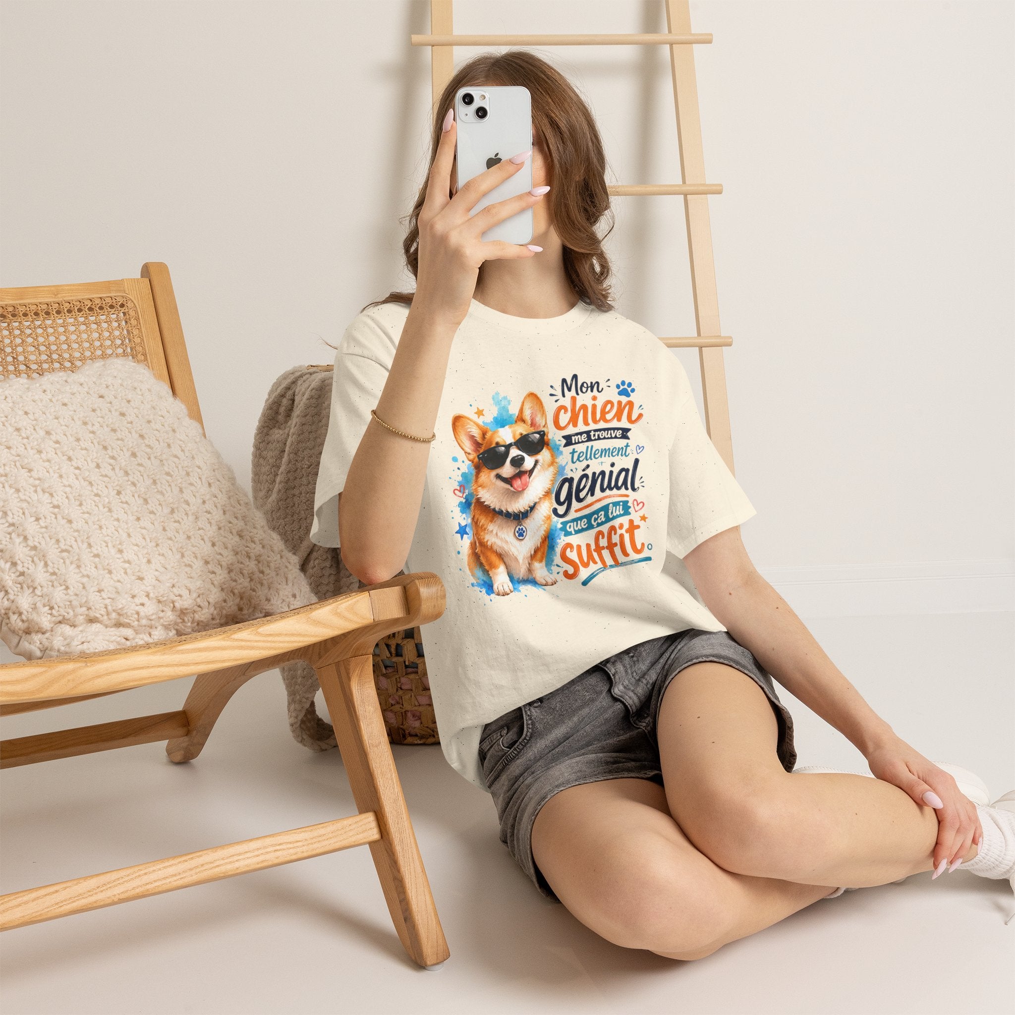 Corgi Graphic TeeShirt Mon chien me trouve tellement génial que ça lui suffit